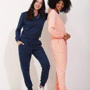NWT DONA JO WOMENS 2 PIECE SWEATSHIRT & JOGGER "GOOD VIBES" SET NAVY SIZE 1 (SM)